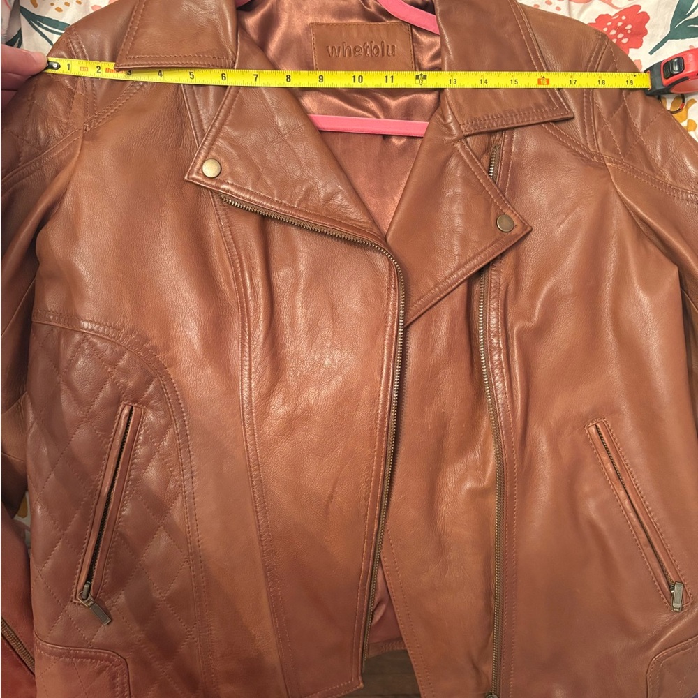 Excellent Condition Authentic Leather Jacket - image 7